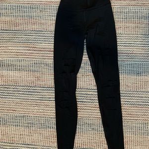 black alo yoga leggings